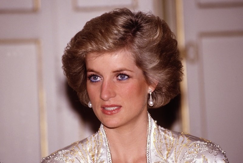 Princess Diana conspiracy theories: Eight reasons people believe the crash in Paris wasn’t all it seems