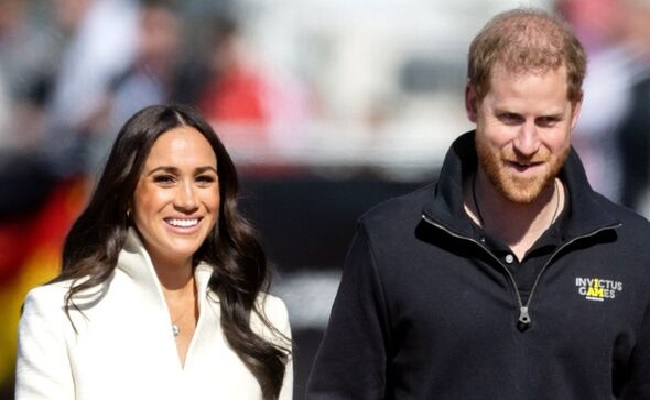Royal Family LIVE: Sussexes make announcement on future after fears of marriage ‘strain’