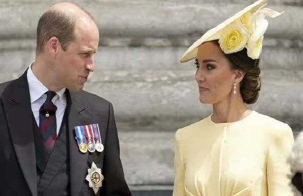 Prince William's nine-word instruction to Kate decoded by lip reader after tense reunion