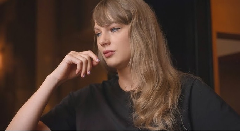 Why Taylor Swift breaks down in uncontrollable tears