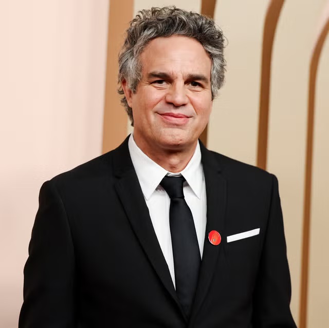 Kate Beckinsale says Mark Ruffalo benefits from ‘having a penis’ after agent fires her, keeps him